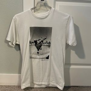 Size medium vans graphic tee